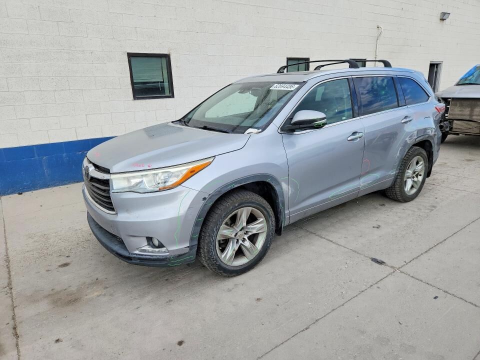 2014 TOYOTA Highlander