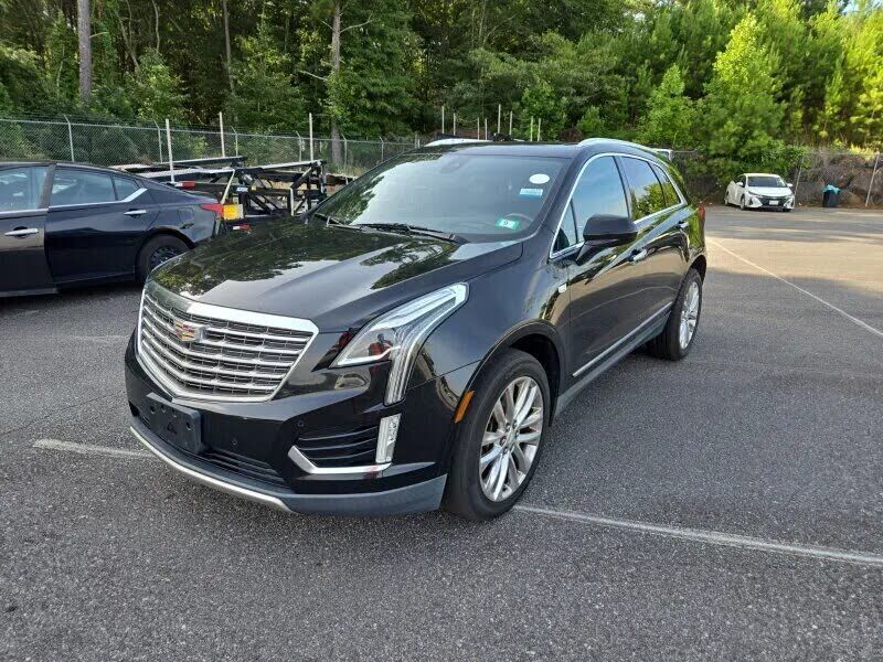 2017 CADILLAC XT5