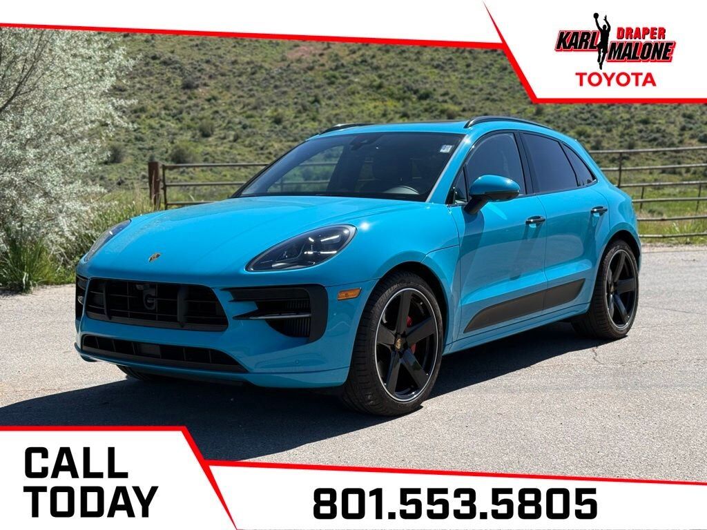 2020 PORSCHE Macan