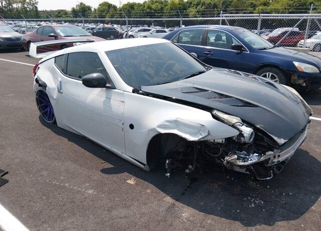 2014 NISSAN 370Z
