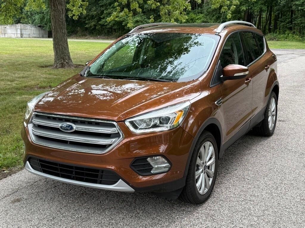 2017 FORD Escape