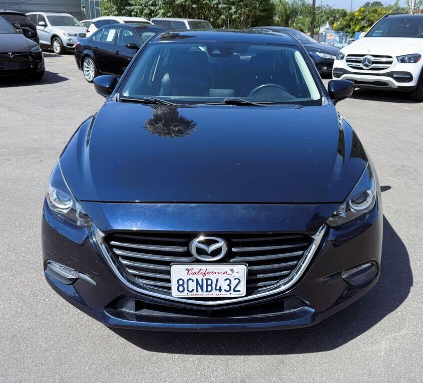 2017 MAZDA Mazda3