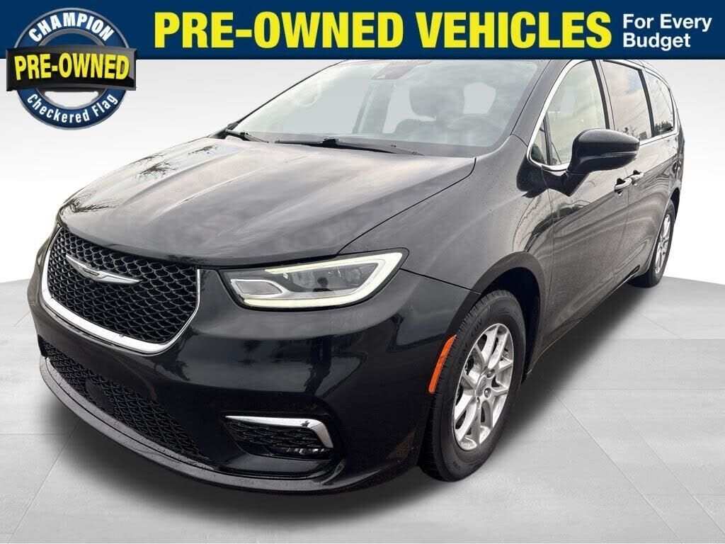 2022 CHRYSLER Pacifica