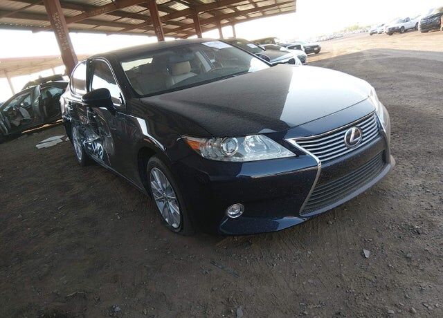 2015 LEXUS ES