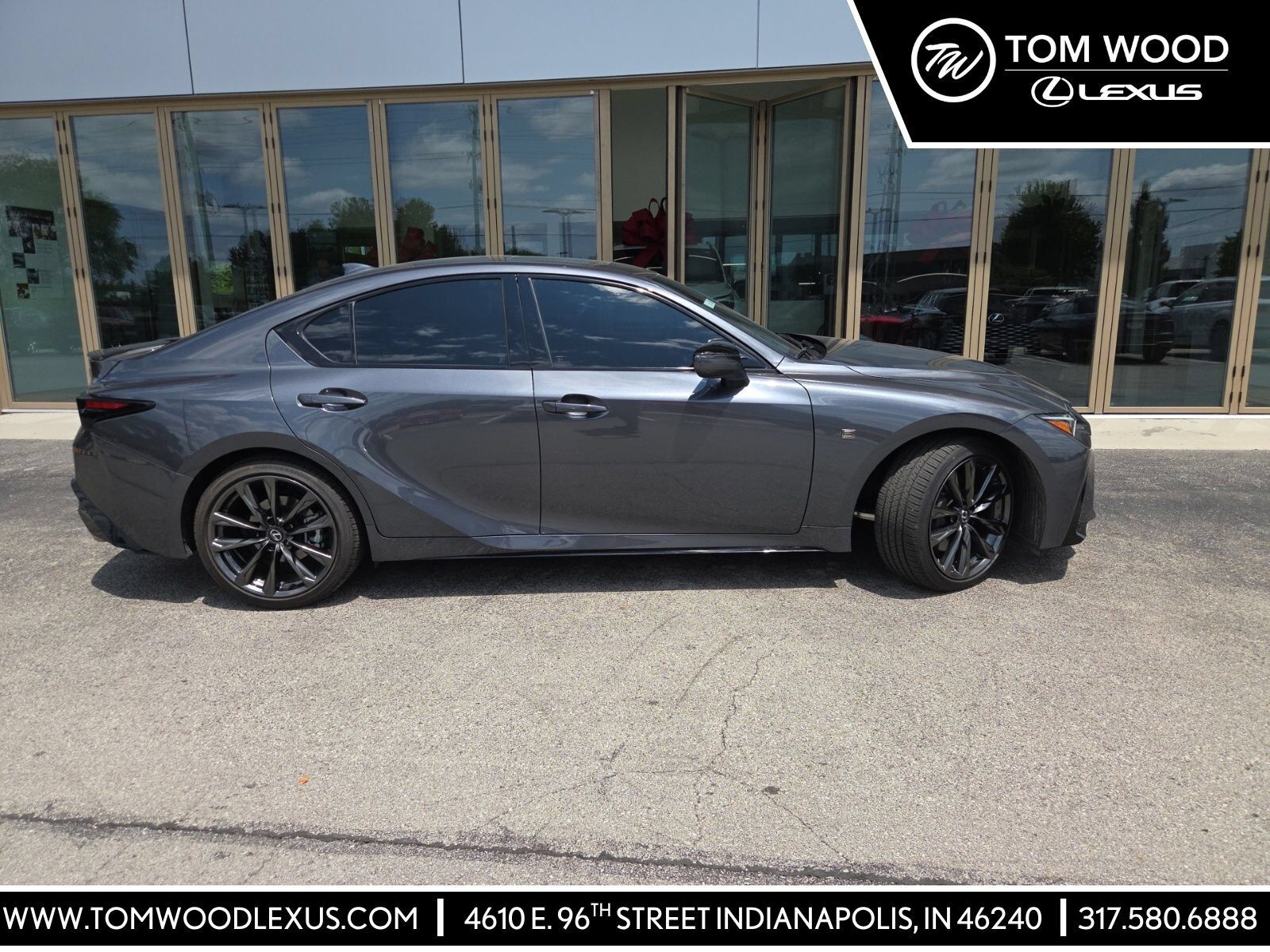 2025 LEXUS IS