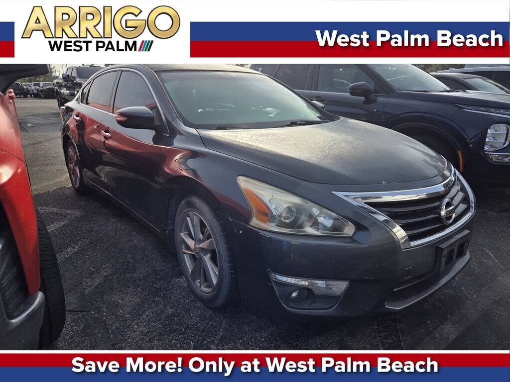 2013 NISSAN Altima