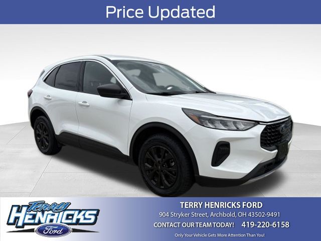2024 FORD Escape