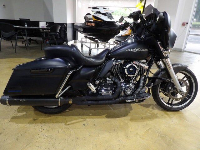 2014 HARLEY DAVIDSON Street Glide