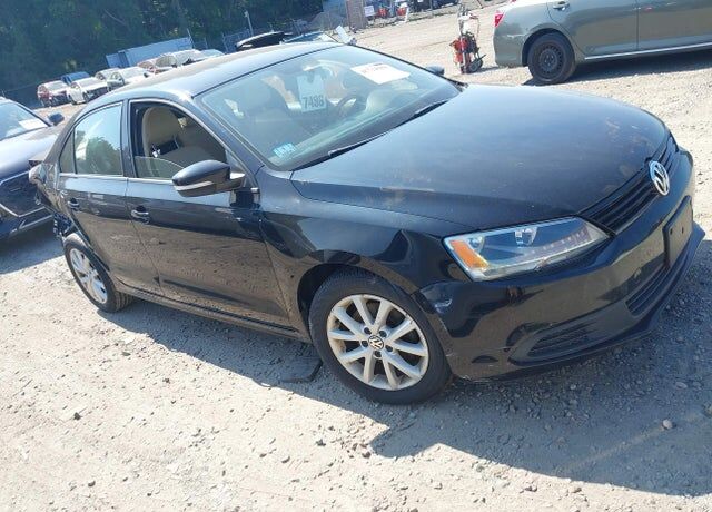 2012 VOLKSWAGEN Jetta