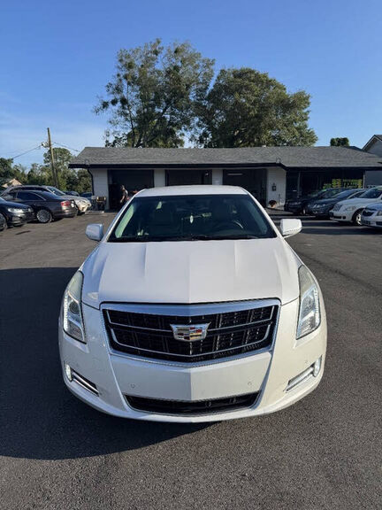 2017 CADILLAC XTS