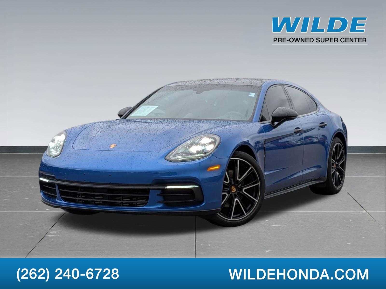 2018 PORSCHE Panamera