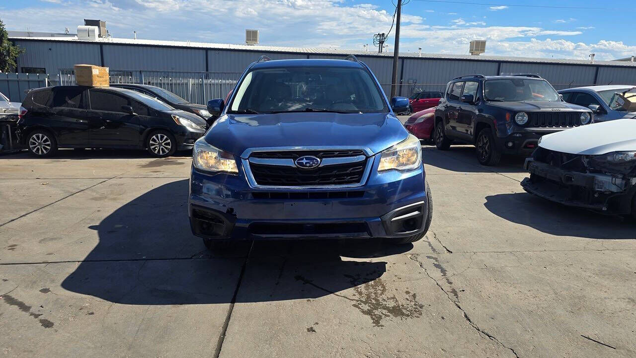 2017 SUBARU Forester