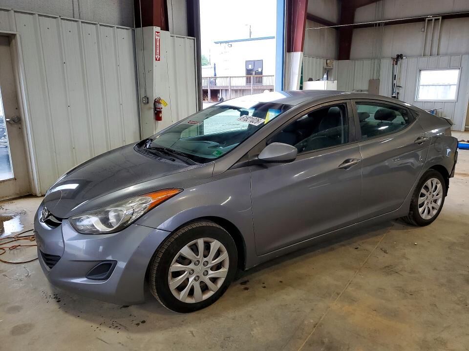 2011 HYUNDAI Elantra