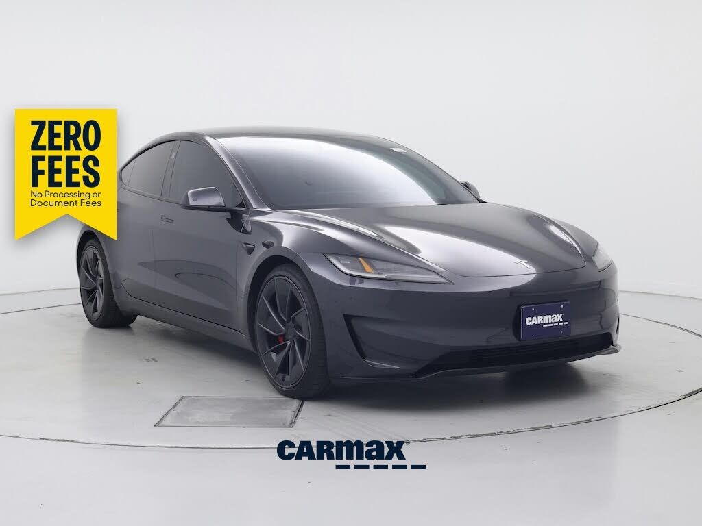 2025 TESLA Model 3