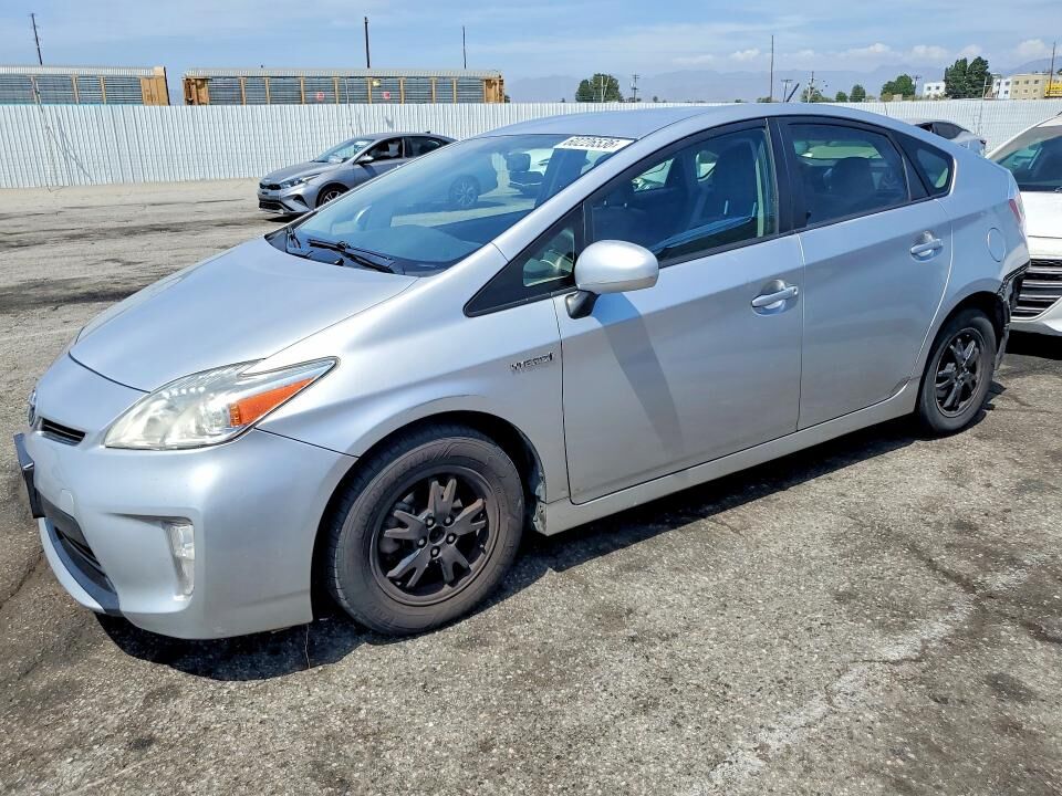 2014 TOYOTA PRIUS