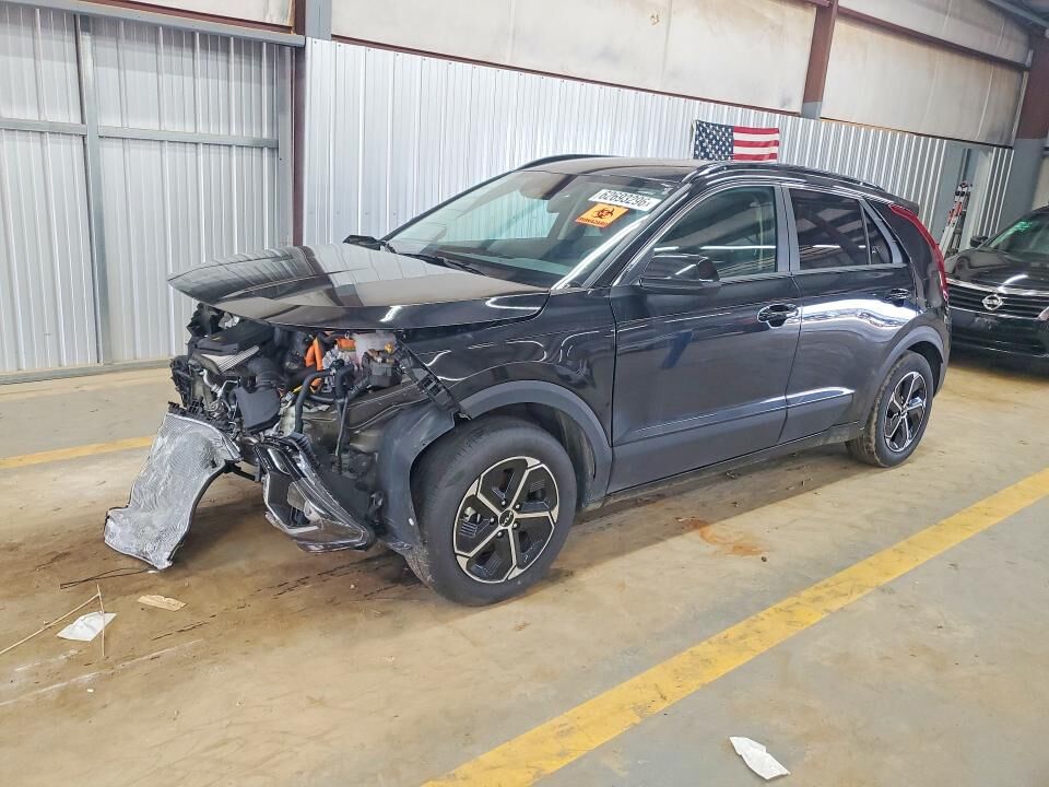2025 KIA Niro