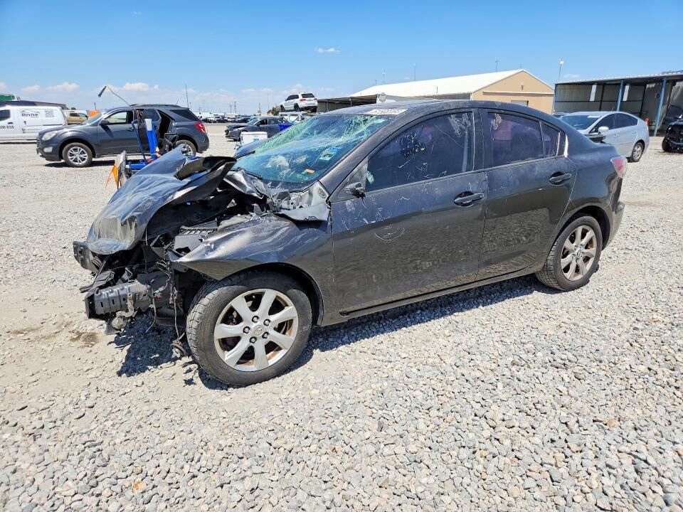 2010 MAZDA Mazda3