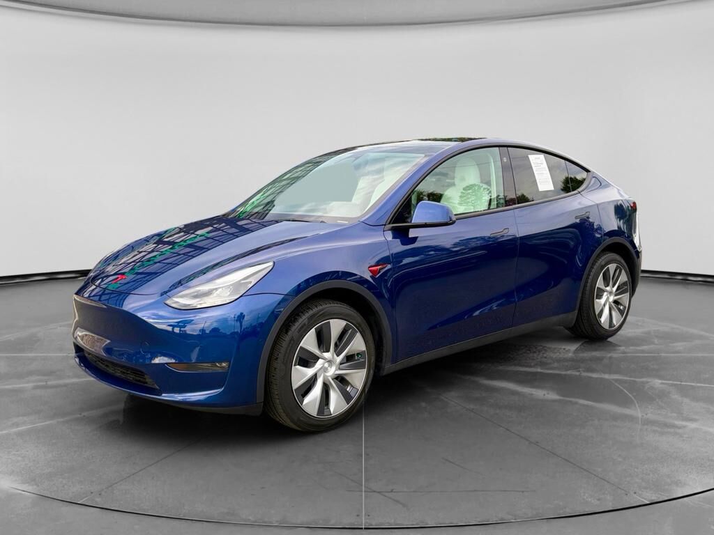 2022 TESLA Model Y