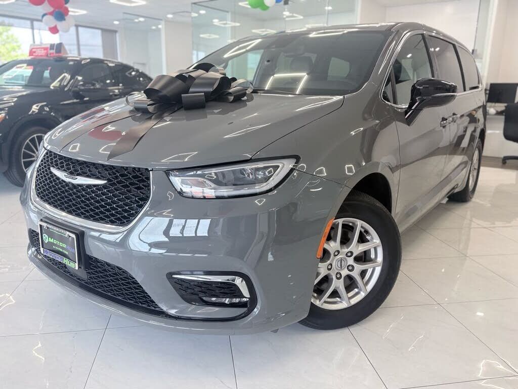 2025 CHRYSLER Pacifica