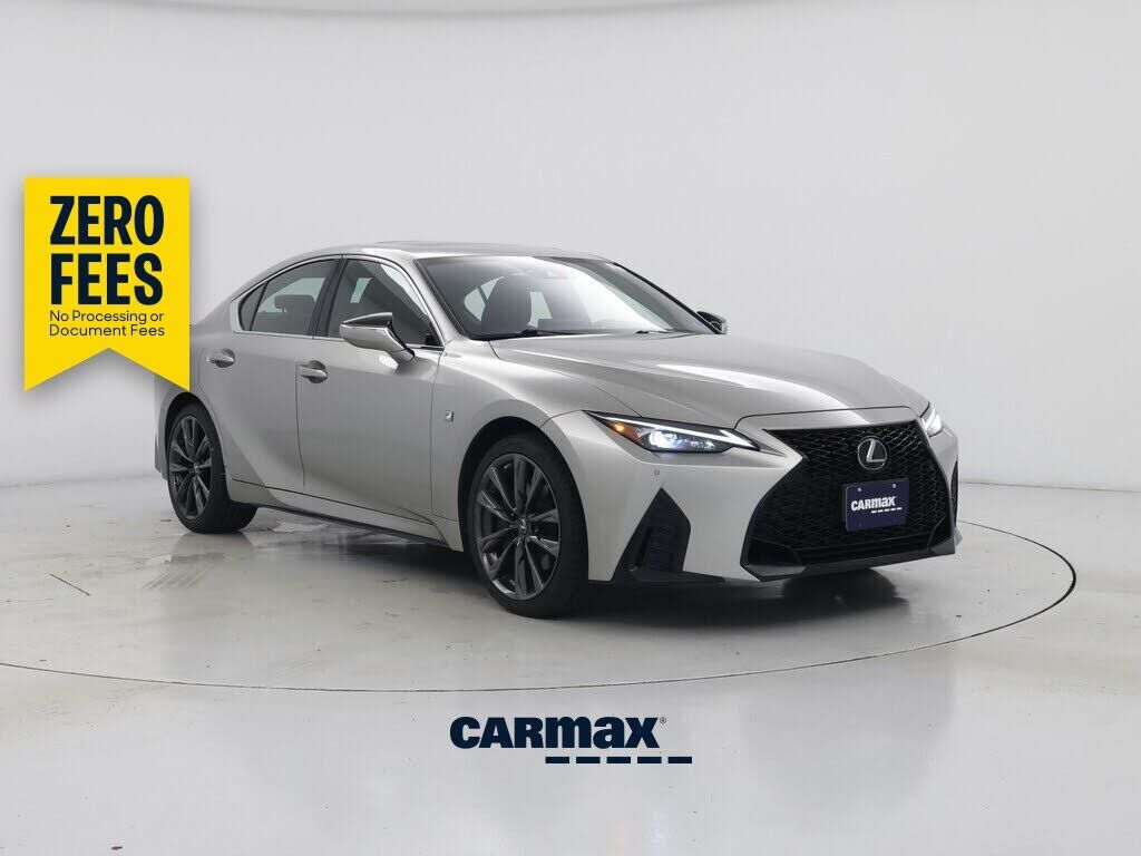 2021 LEXUS IS