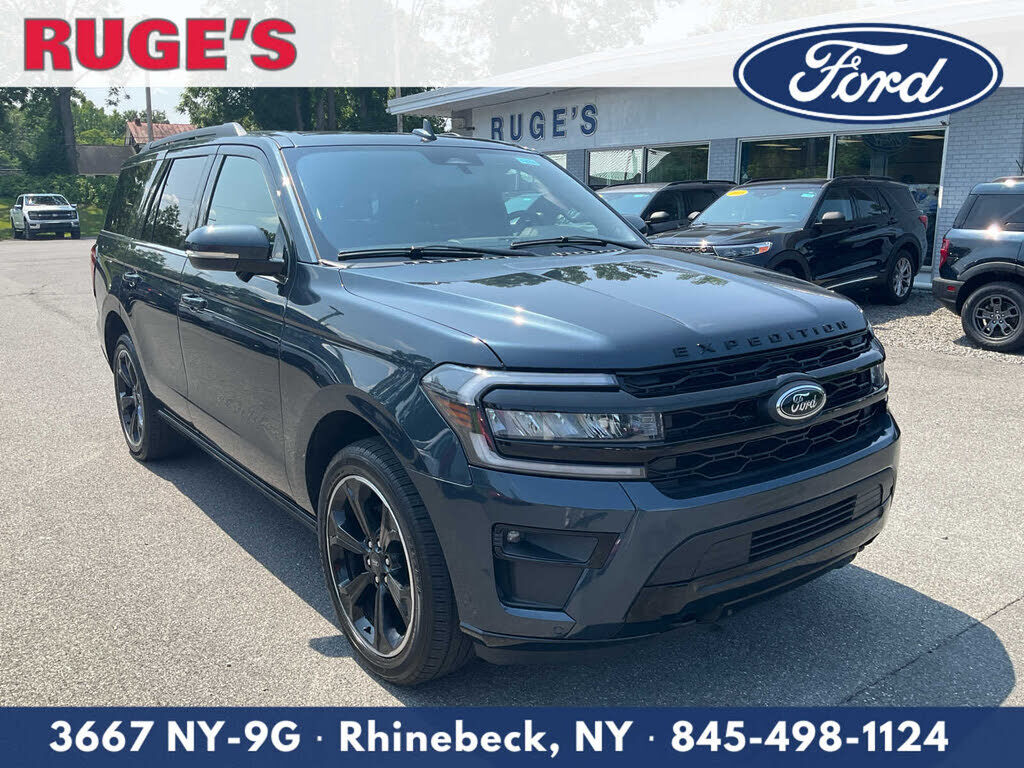 2023 FORD Expedition