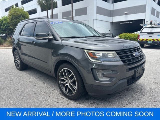 2017 FORD Explorer
