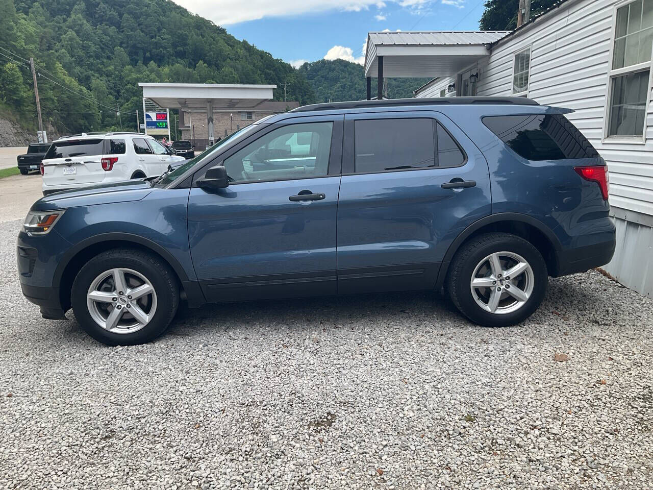 2019 FORD Explorer