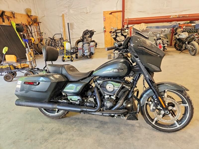 2025 HARLEY DAVIDSON FLHX / Street Glide