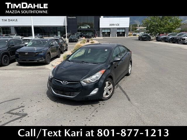 2012 HYUNDAI Elantra