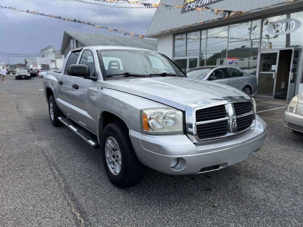 2006 DODGE Dakota