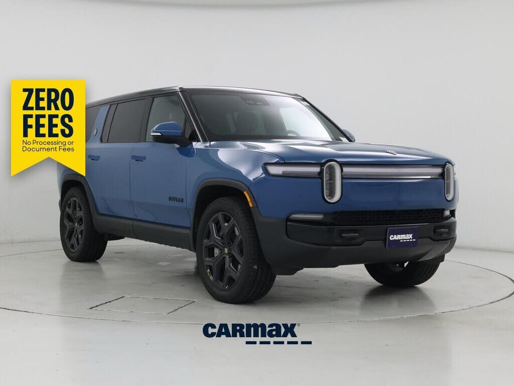 2025 RIVIAN R1S