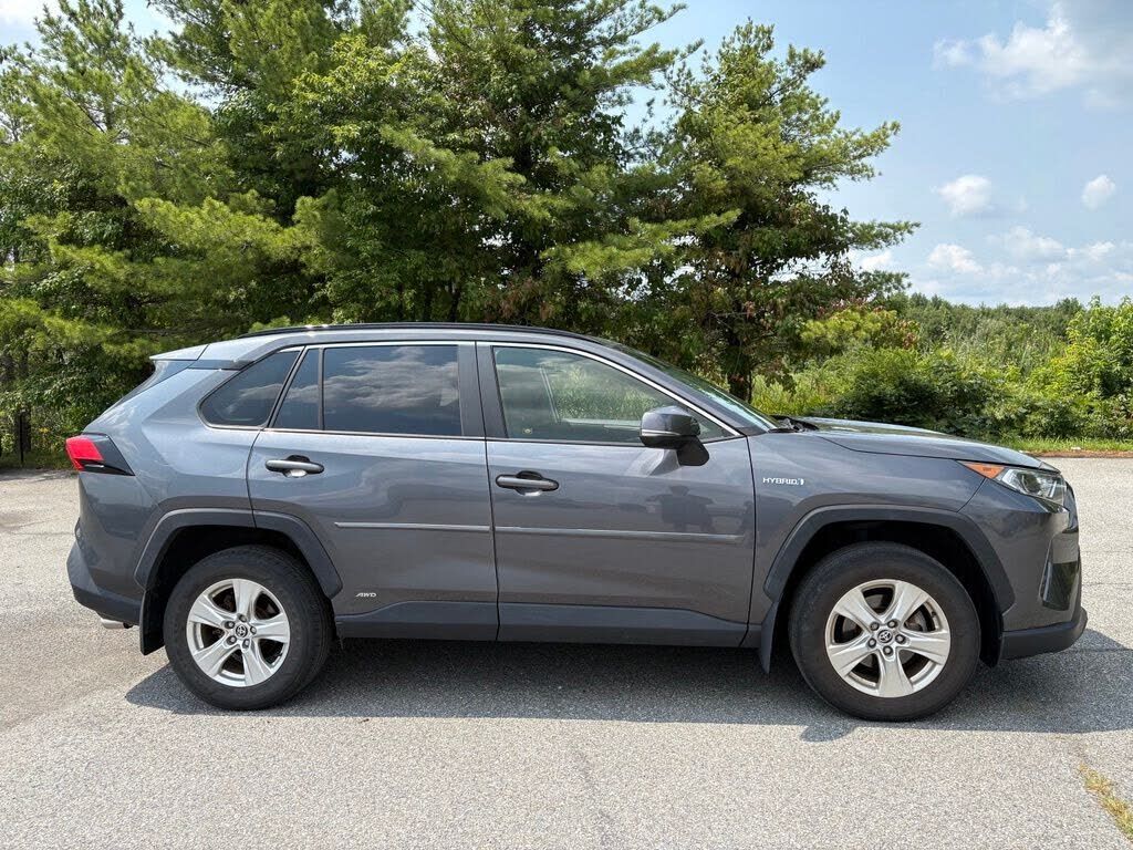 2021 TOYOTA RAV4