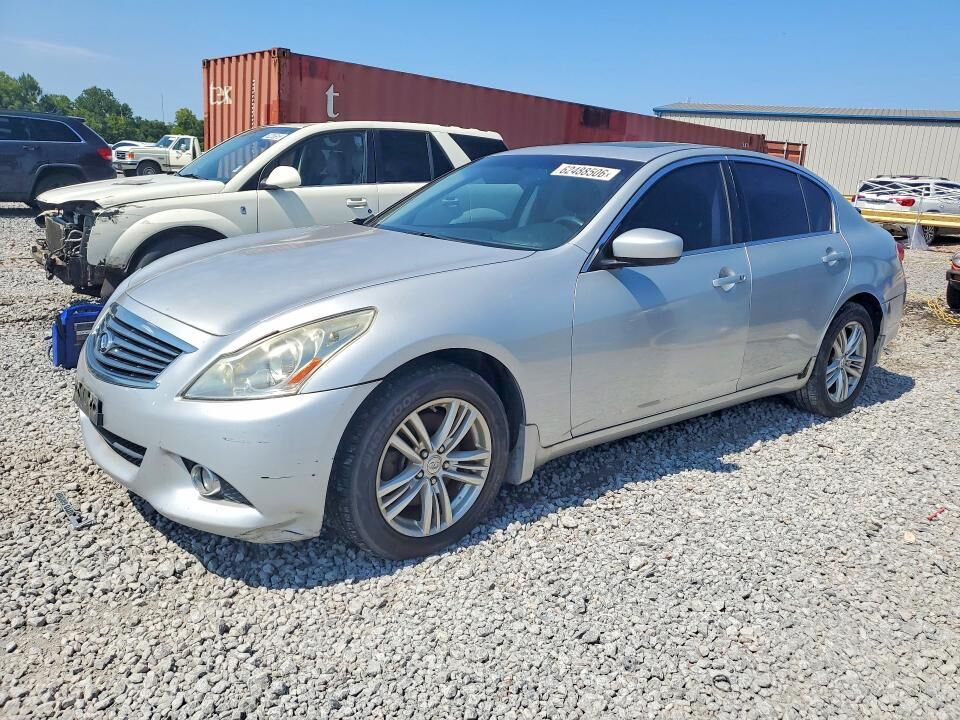2011 INFINITI G25