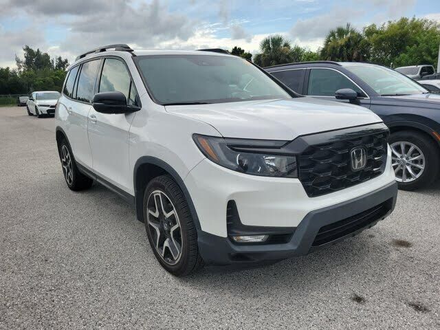 2023 HONDA Passport
