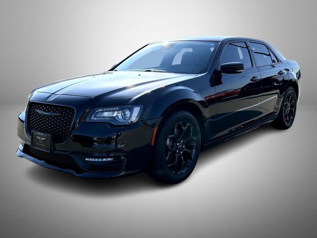 2022 CHRYSLER 300