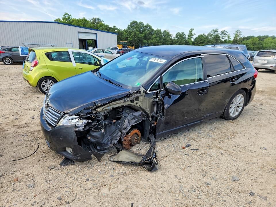 2011 TOYOTA Venza