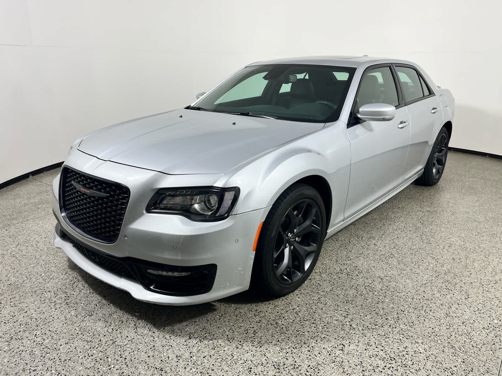 2023 CHRYSLER 300