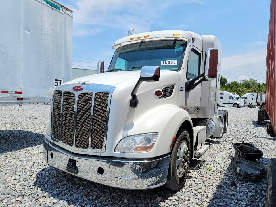 2019 PETERBILT 579