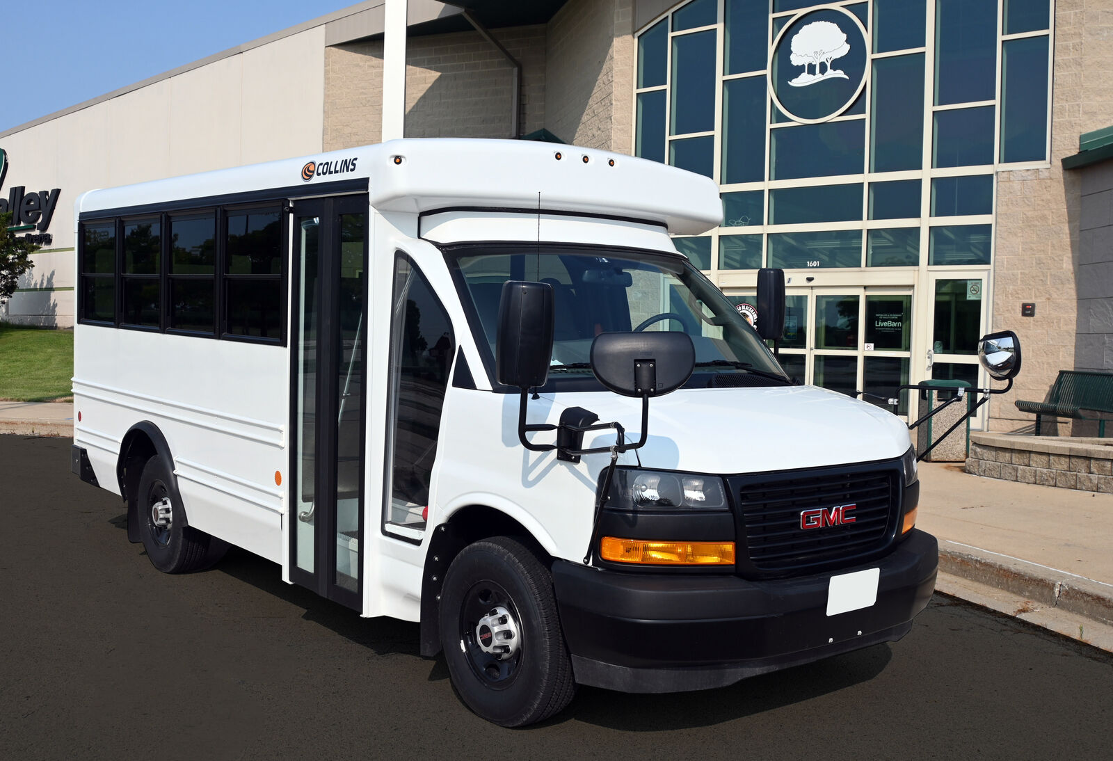 2024 GMC Savana