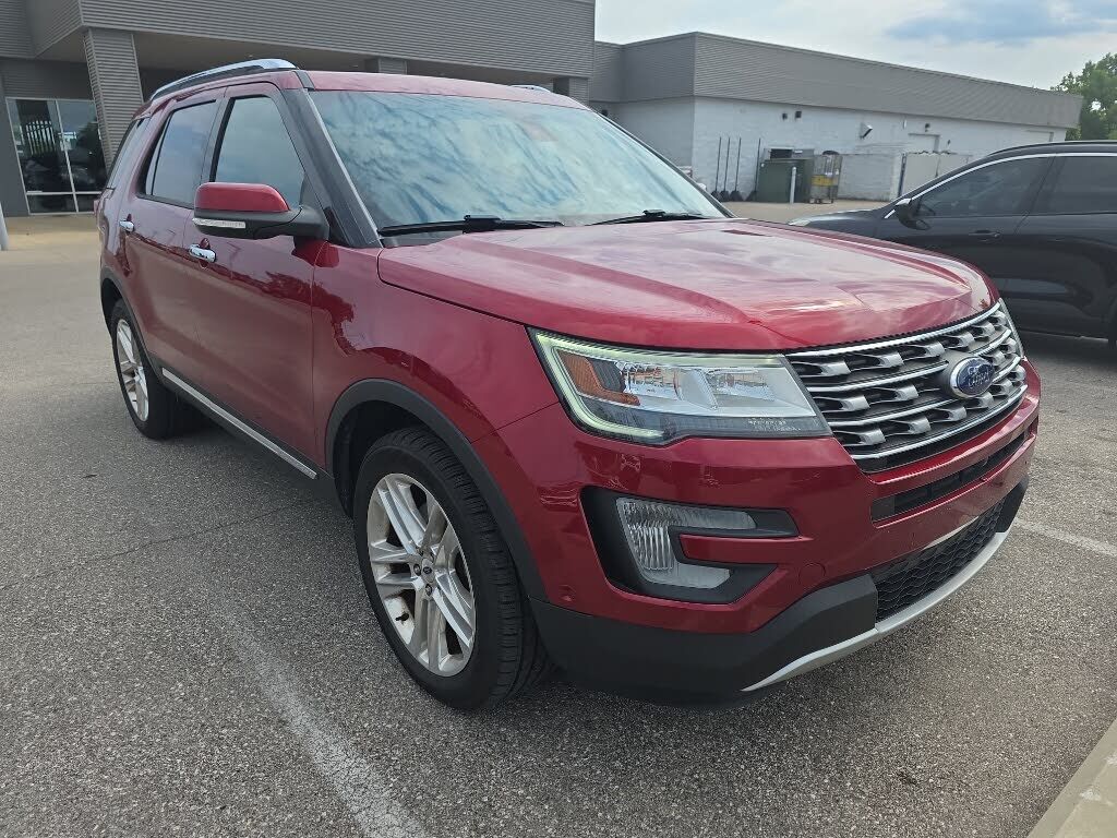 2017 FORD Explorer