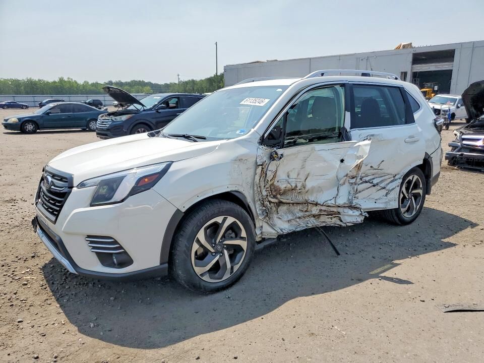 2023 SUBARU Forester