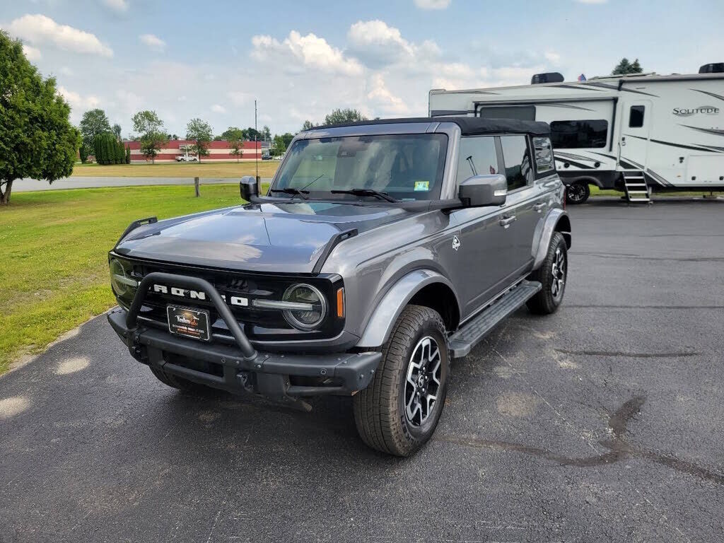 2022 FORD Bronco
