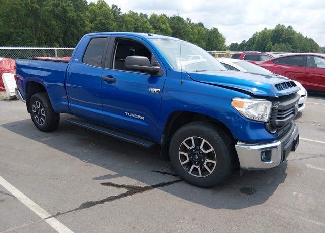 2017 TOYOTA Tundra