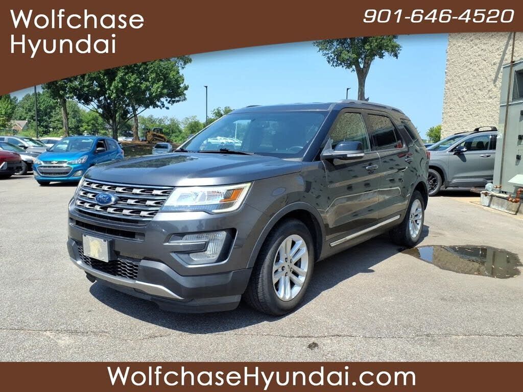 2017 FORD Explorer