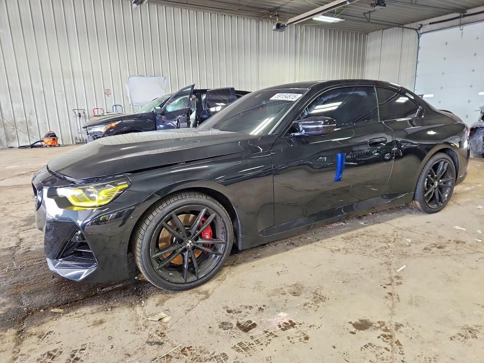 2023 BMW M2