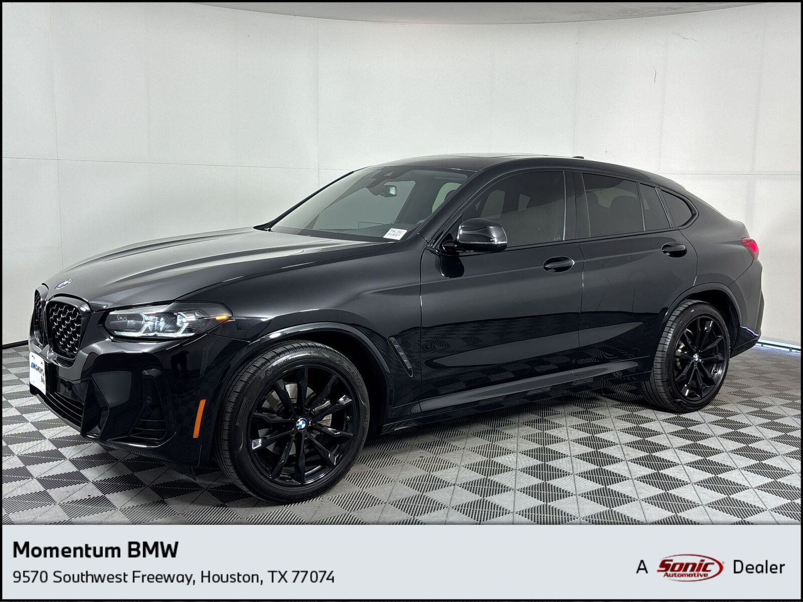 2023 BMW X4