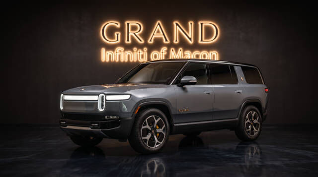 2024 RIVIAN R1S