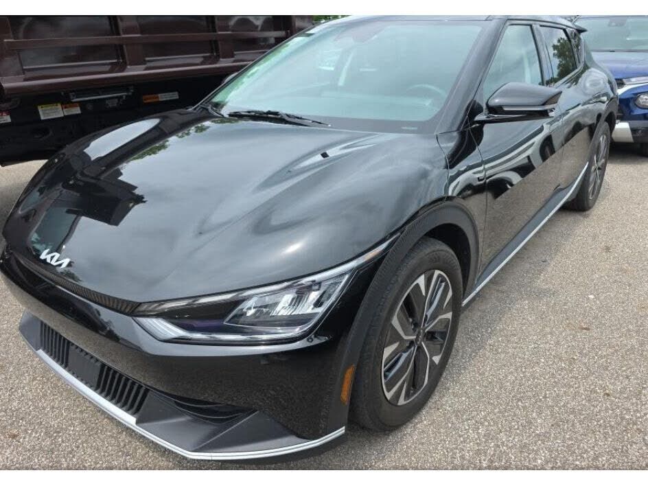 2024 KIA EV6