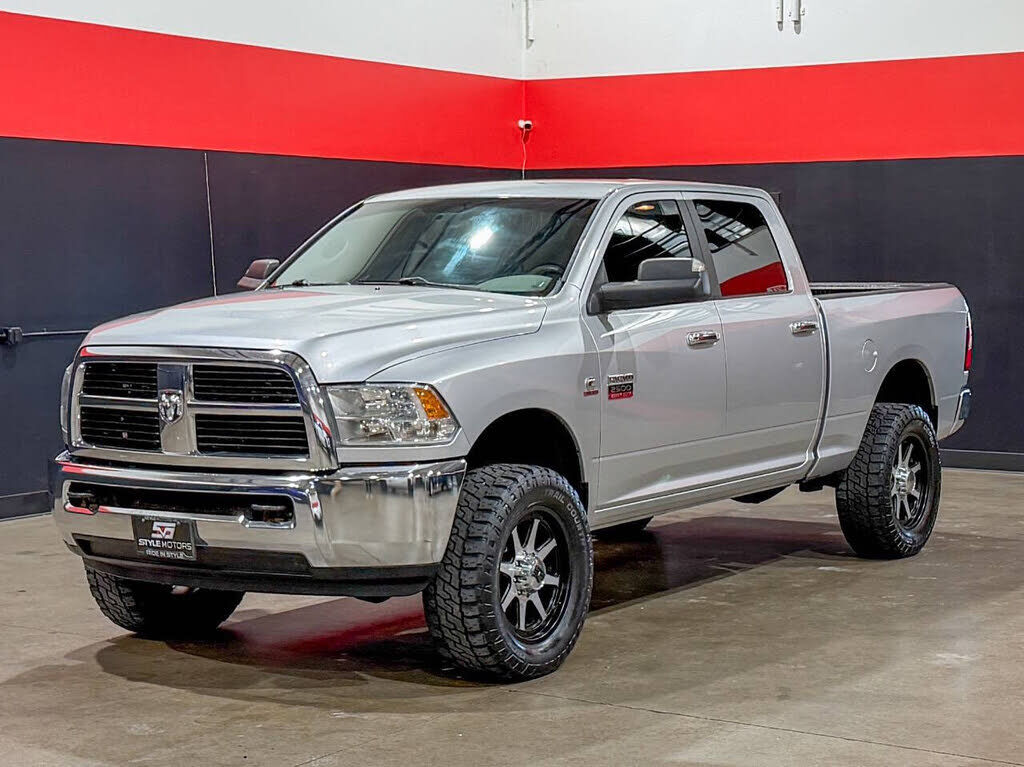 2012 DODGE Ram