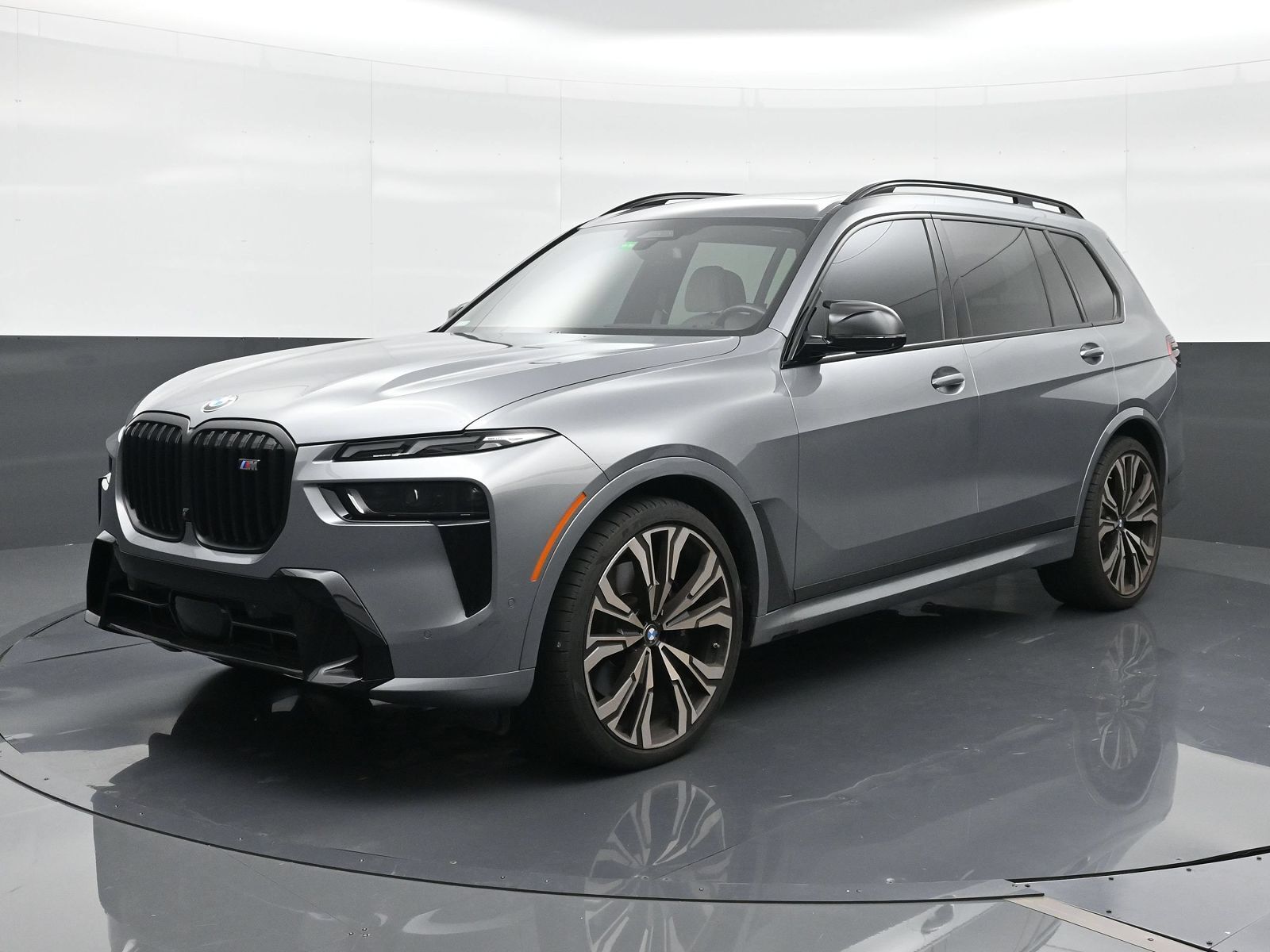 2024 BMW X7